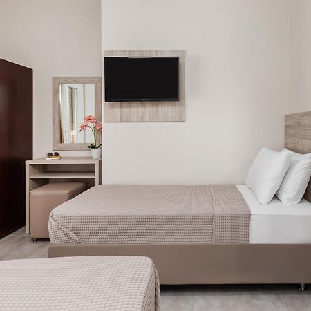 Hotel Grekas 尼欧波洛伊 外观 照片