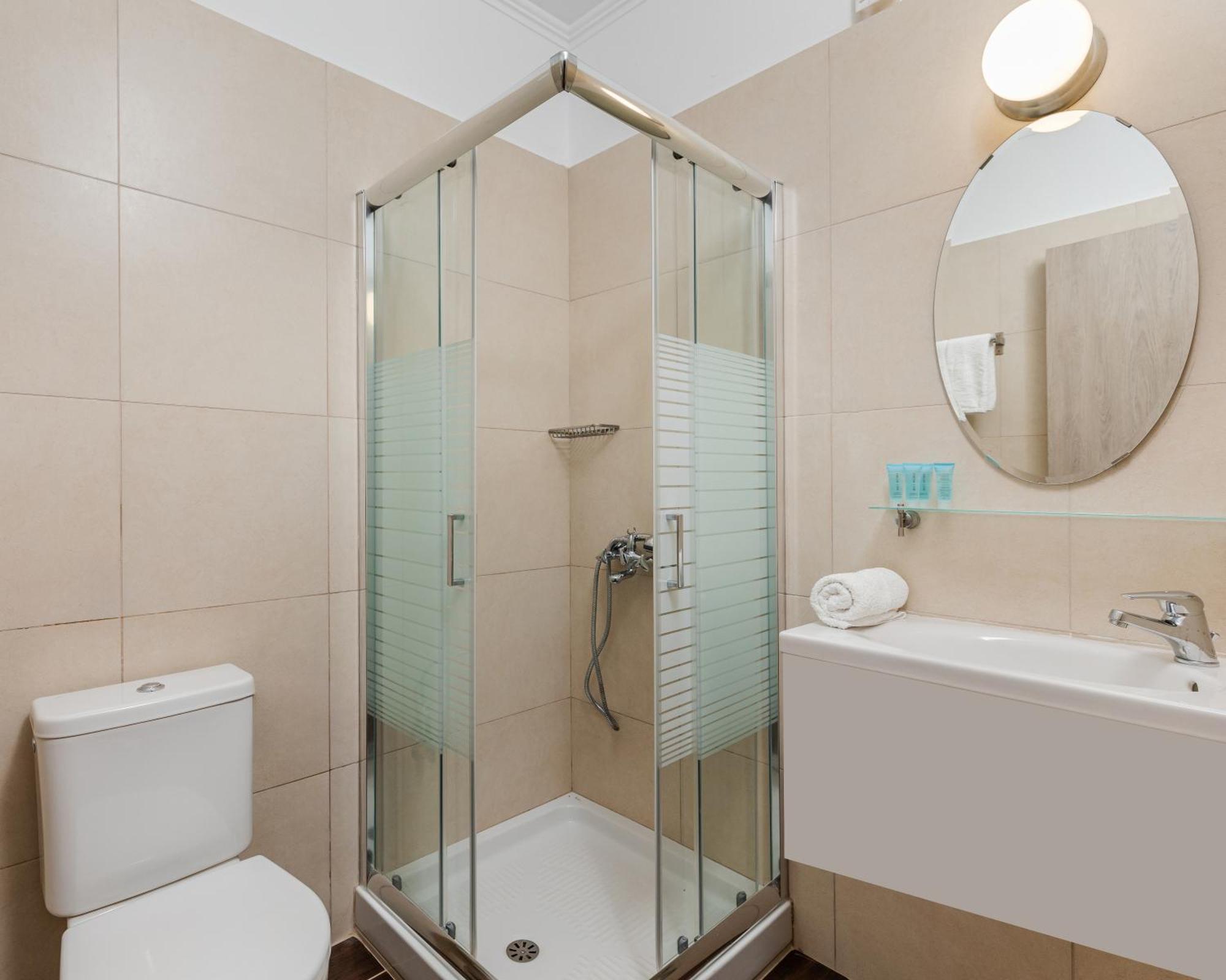 Hotel Grekas 尼欧波洛伊 外观 照片