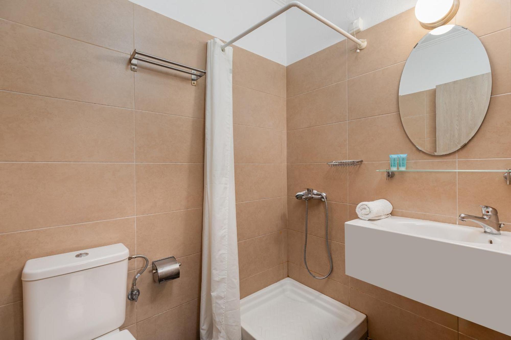 Hotel Grekas 尼欧波洛伊 外观 照片