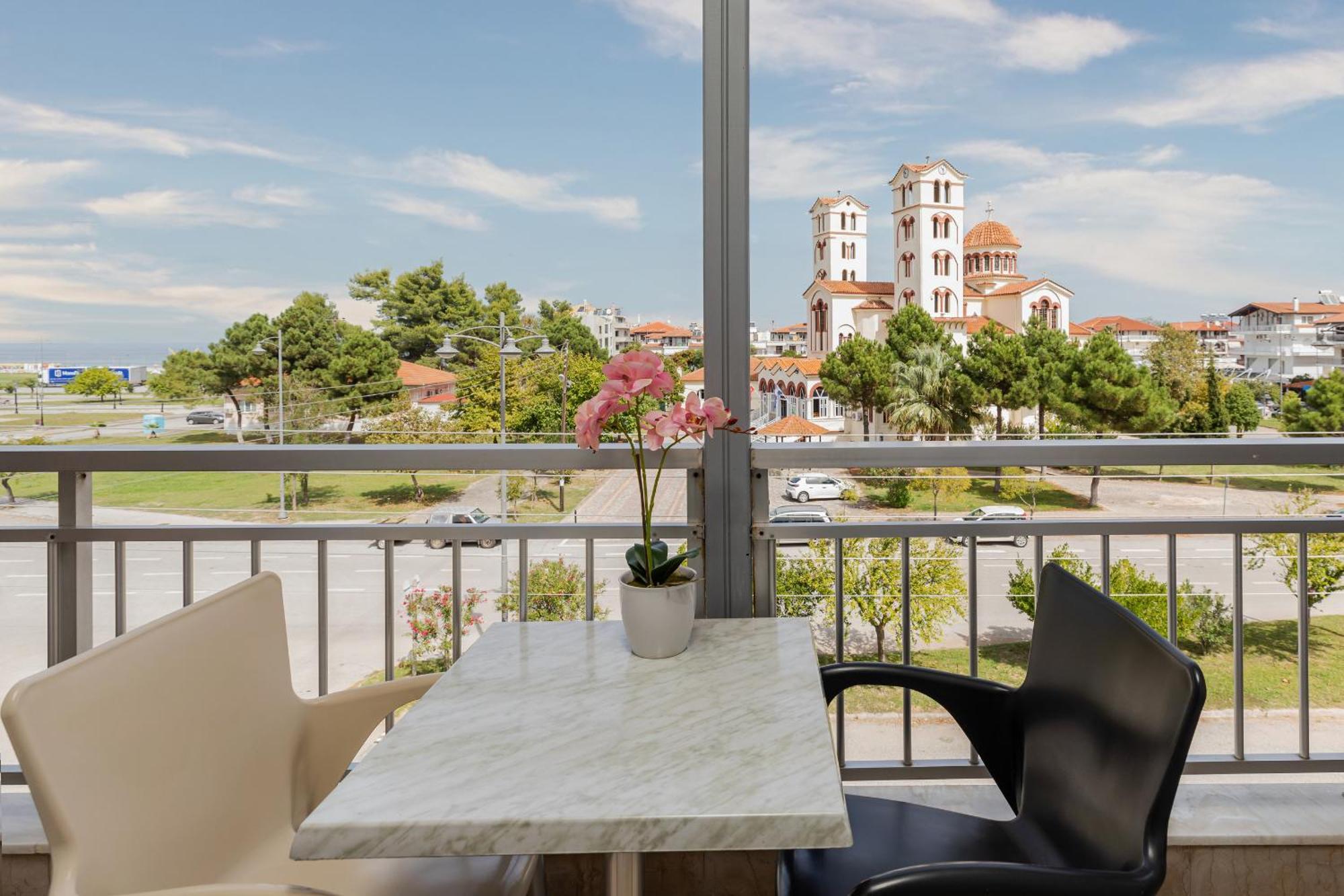 Hotel Grekas 尼欧波洛伊 外观 照片